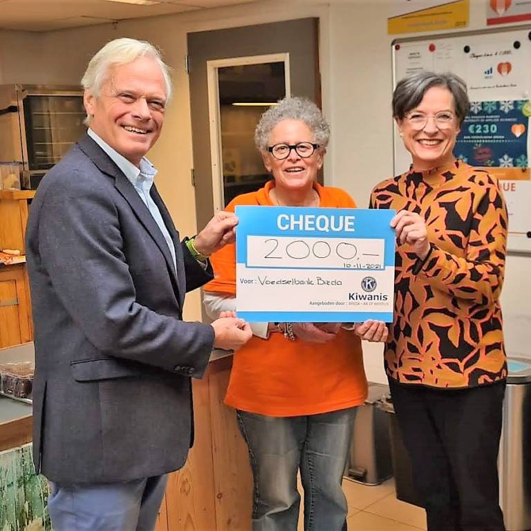 € 2.000 voor Voedselbank Breda